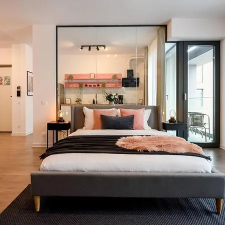 Pink Cloud Apartment Bukarest
